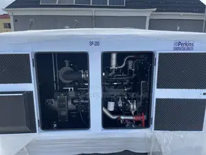Original England Perkins Soundproof Diesel Generator 200kva