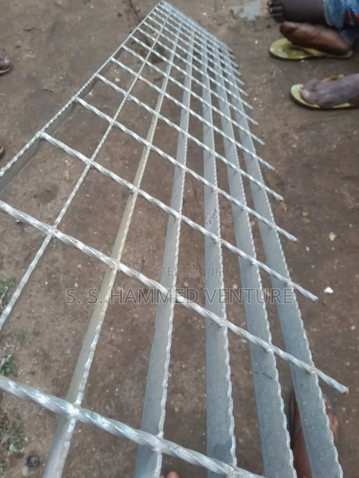 40 Mm Thickness (Hot Dip Gavalnized Grating Steels Mesh).