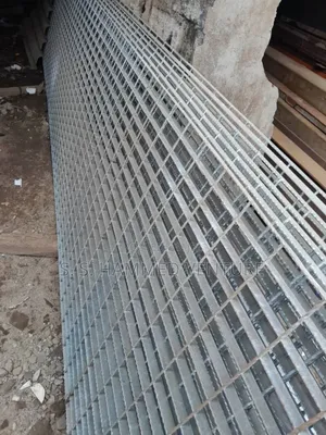 40 Mm Thickness (Hot Dip Gavalnized Grating Steels Mesh).