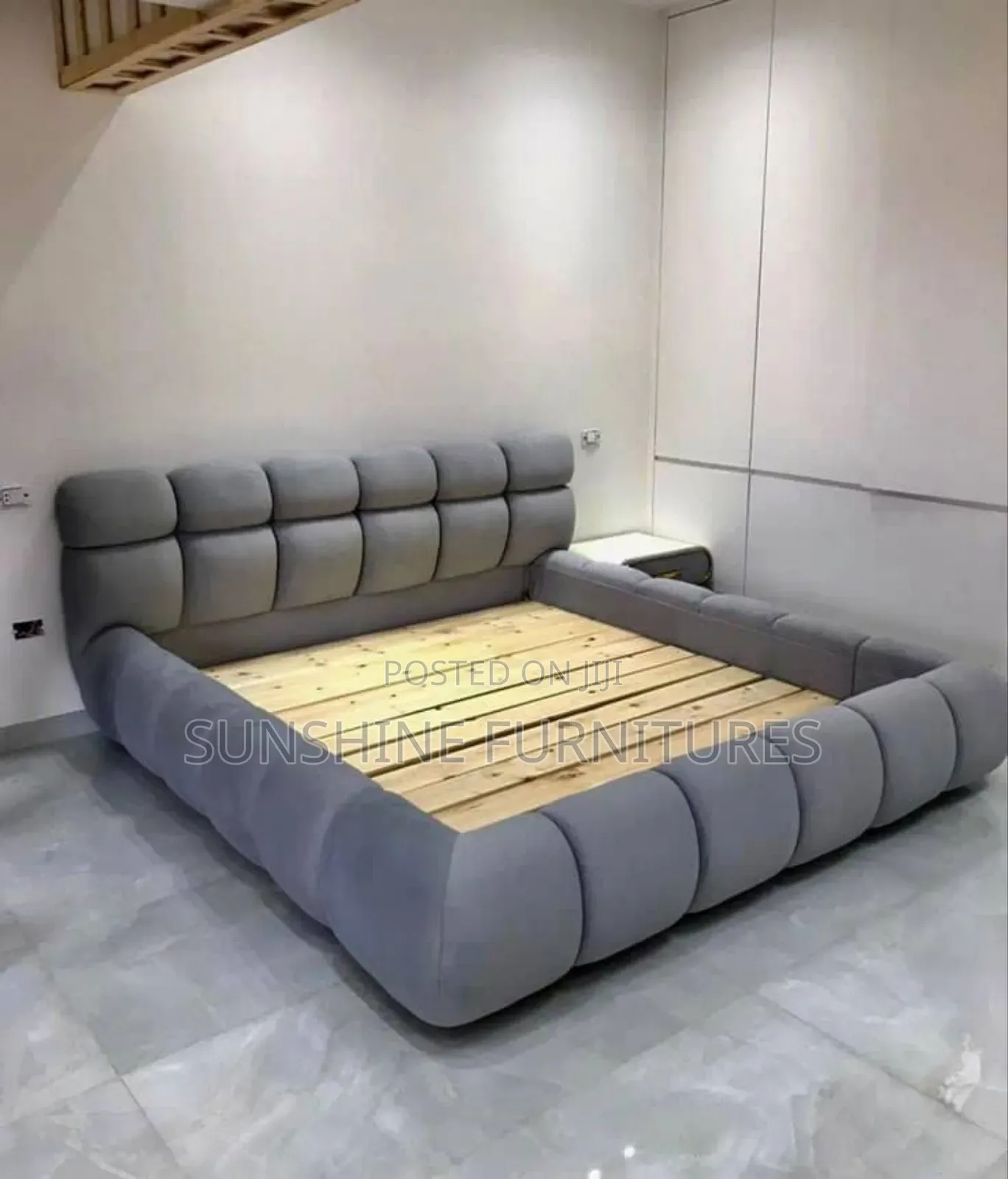 Portable 6/6ft Bed