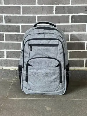 Quality v Zip School Backpack