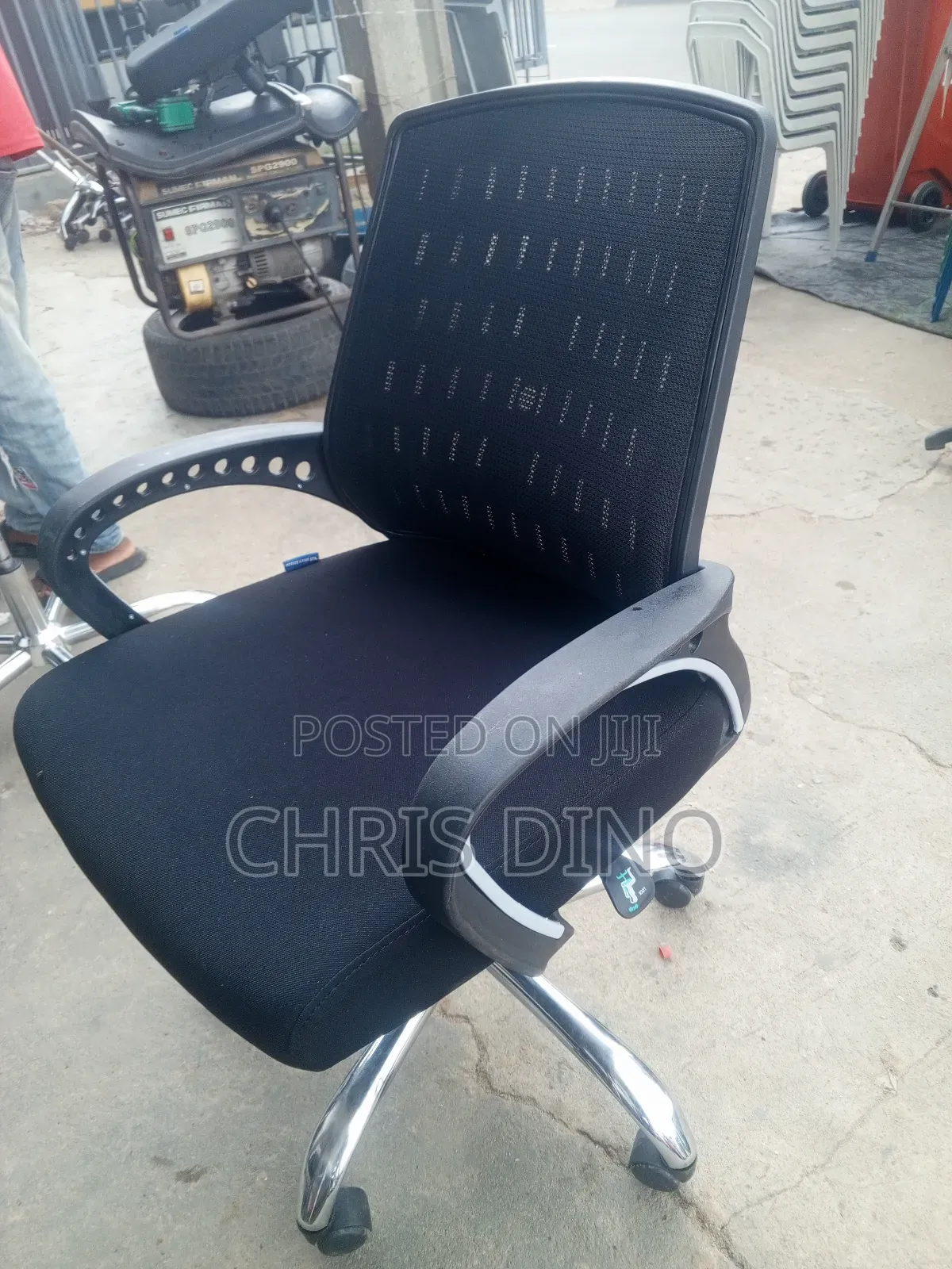 Victory Chair