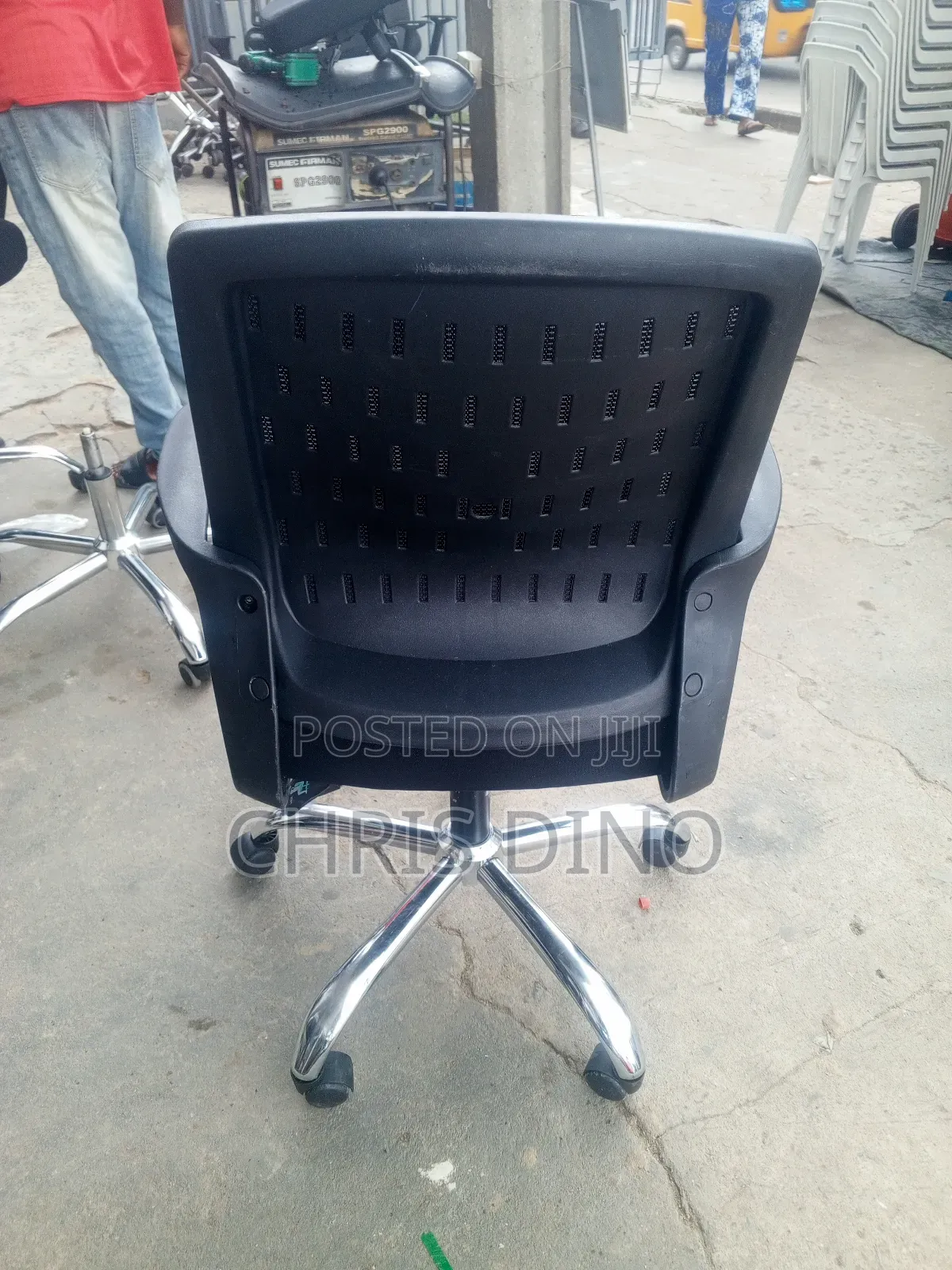 Victory Chair