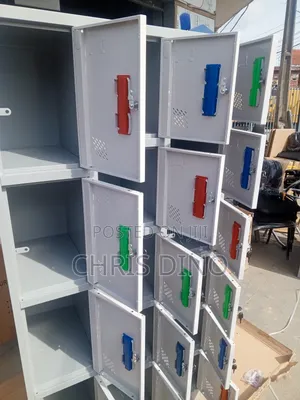 15 Workers Local Cabinet