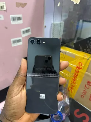 Samsung Galaxy Z Flip 5 256 GB Black