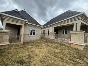 Furnished 3bdrm Bungalow in Aud Estate, Ikere for sale