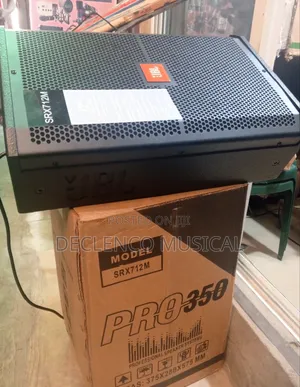 JBL Speaker Monitor Srx712m