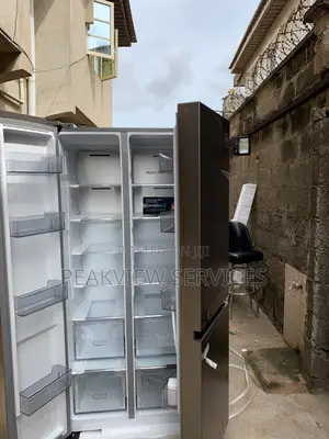 Super Cooling Hisense 634l Side by Side Refrigerator