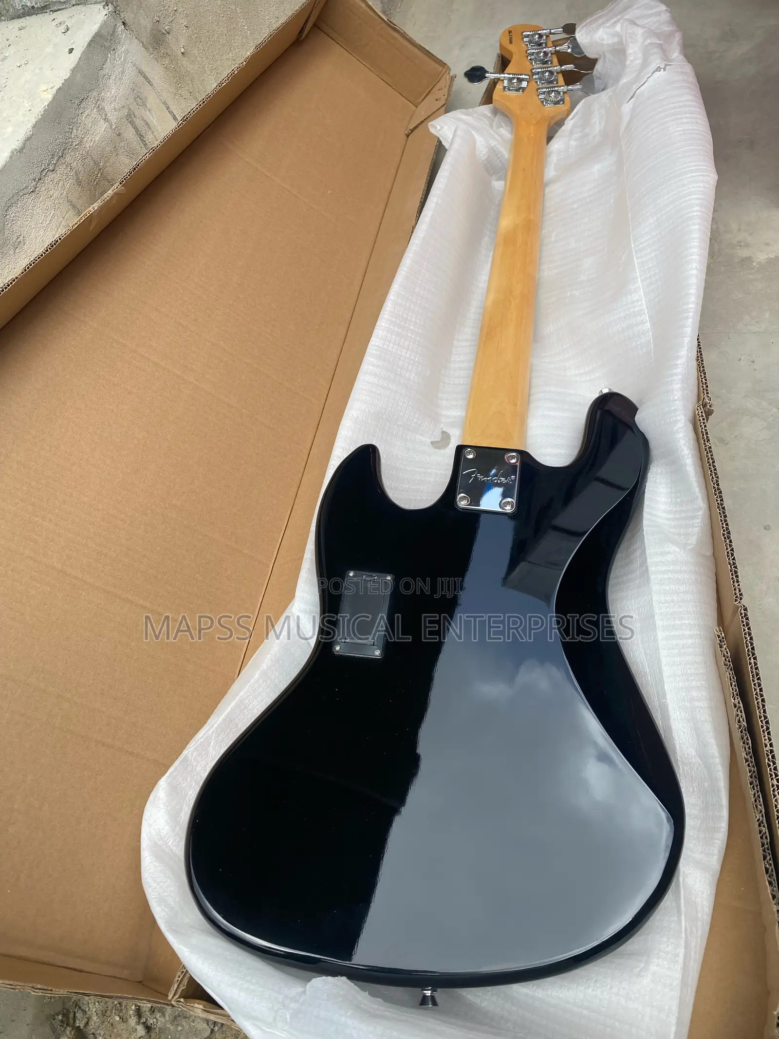 Fender Squier Five String Active Bass Electric Guitar.
