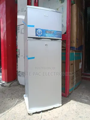 Brand New Kenstar  Fridge / Freezer 265 L Energy Saving 2yrs