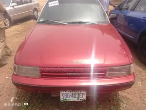 Photo - Toyota Carina 1.6 FWD Sedan 1994 Red