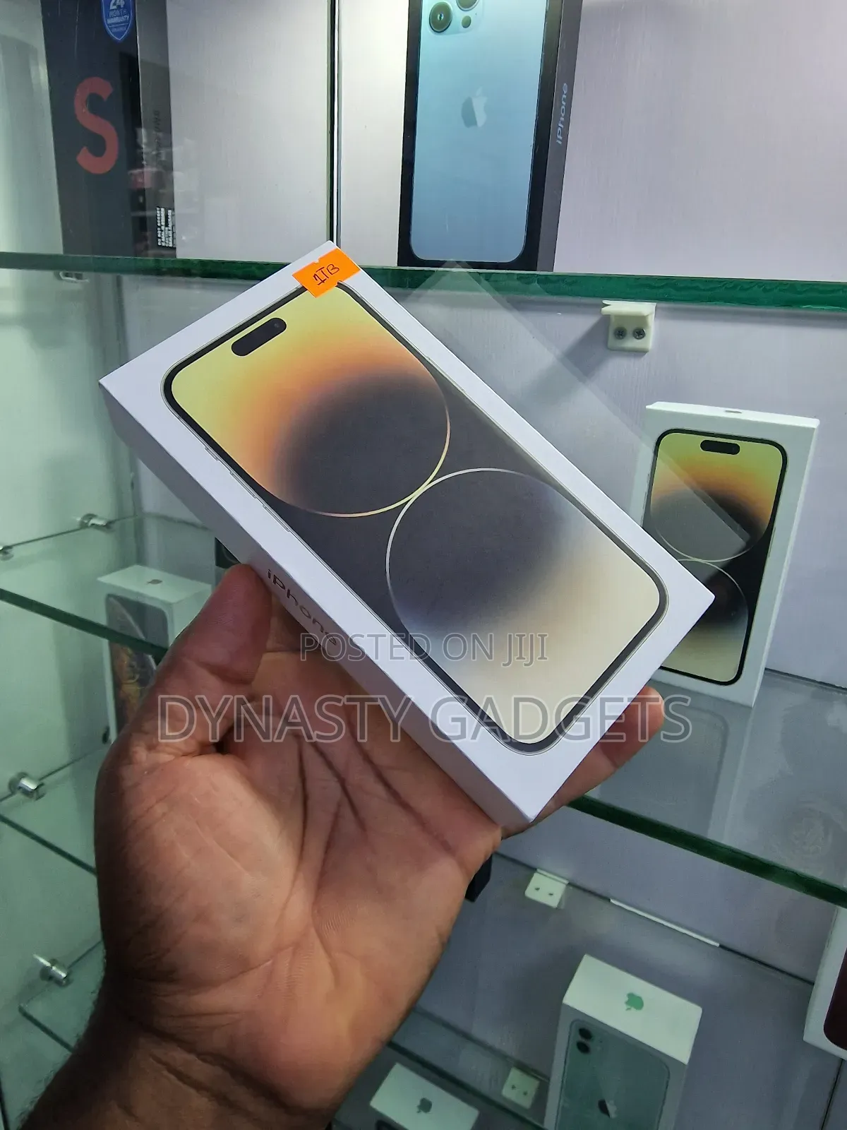 New Apple iPhone 14 Pro Max 1 TB Gold