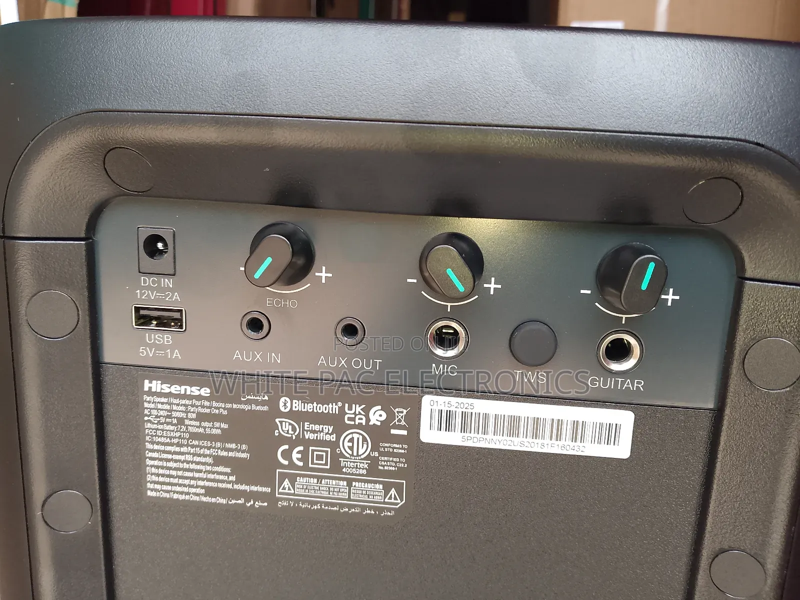 Hisense Rechargeable Set 300w Bluetooth>2wireless Microphon