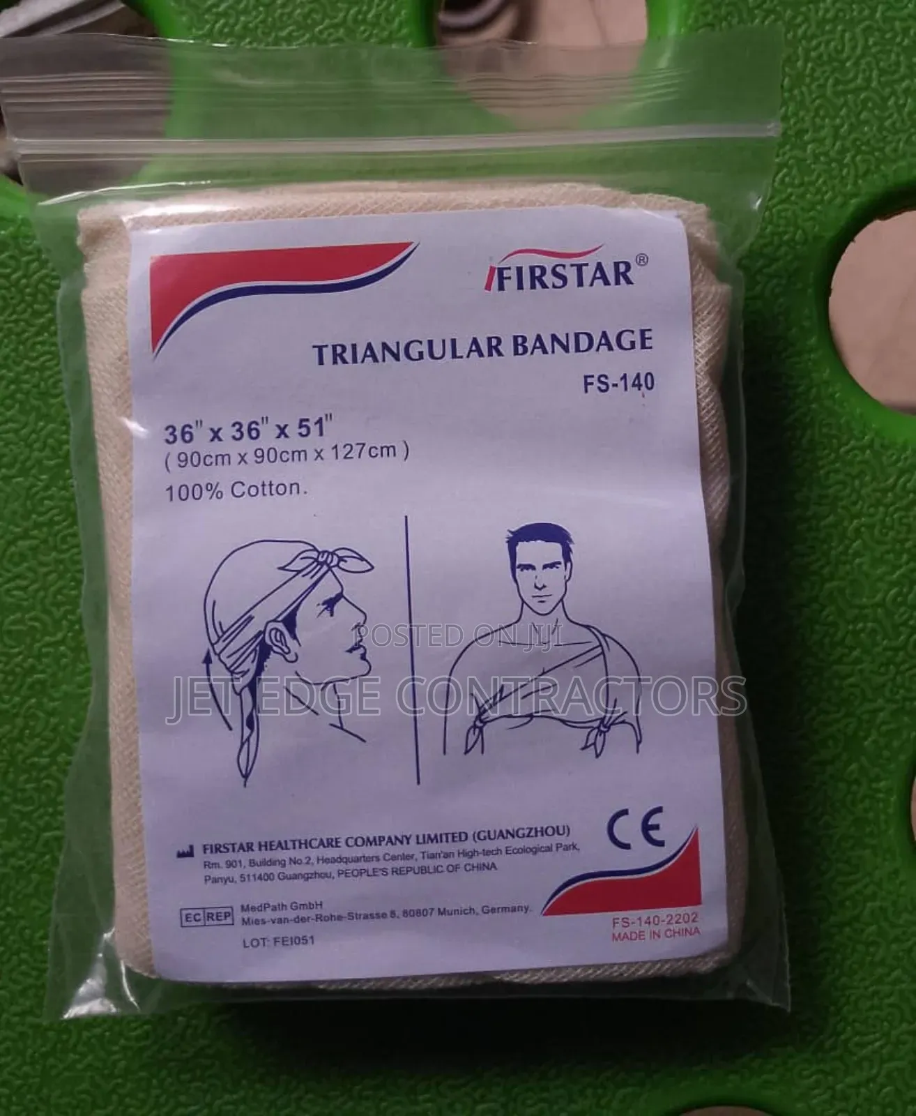 Triangular Bandage