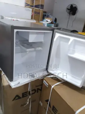 Hisense 44l Mini Refrigerator for Beverage Storage