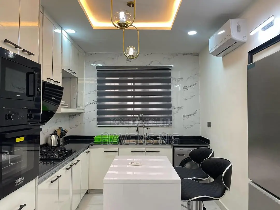 Fully Serviced 2-Bedroom Apartments
