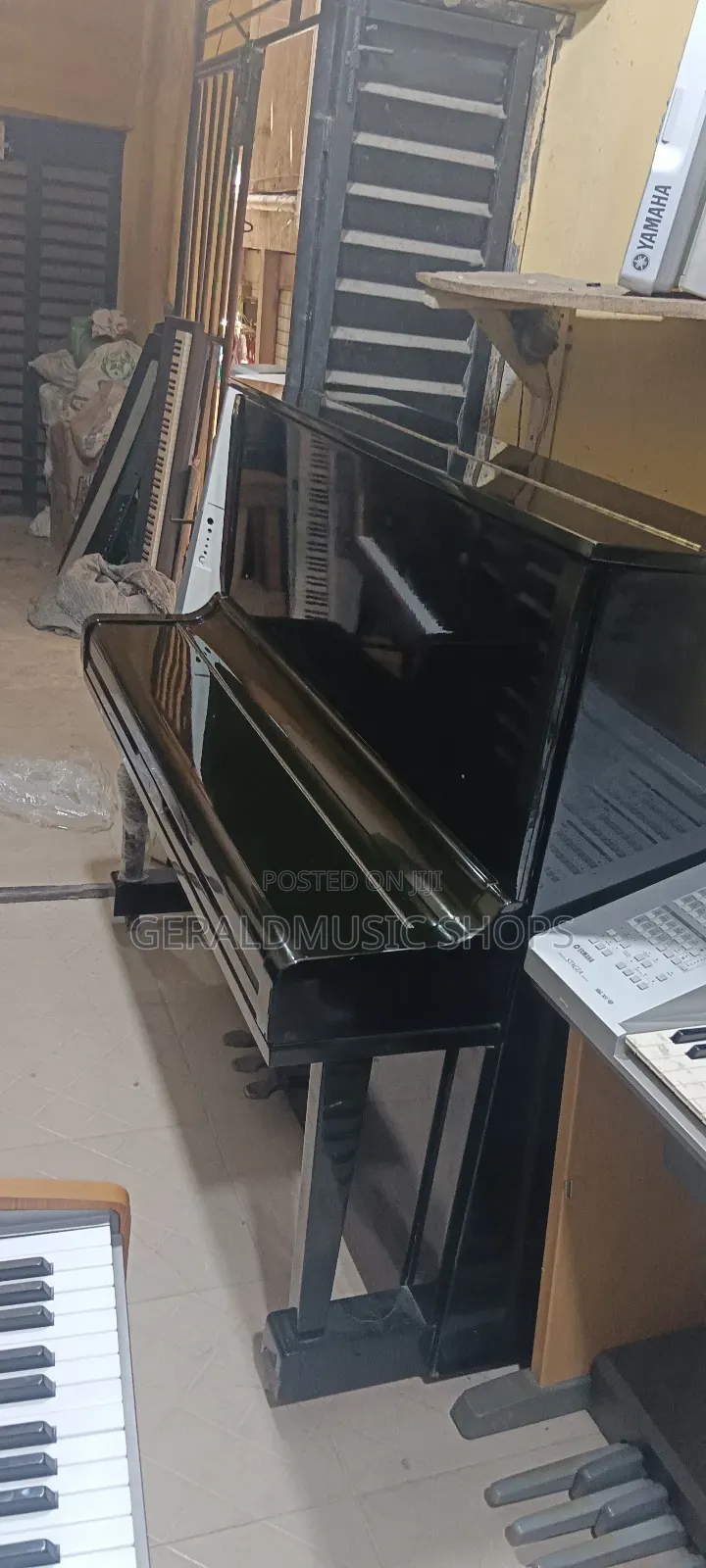 Uk Used Samick Acoustic Piano