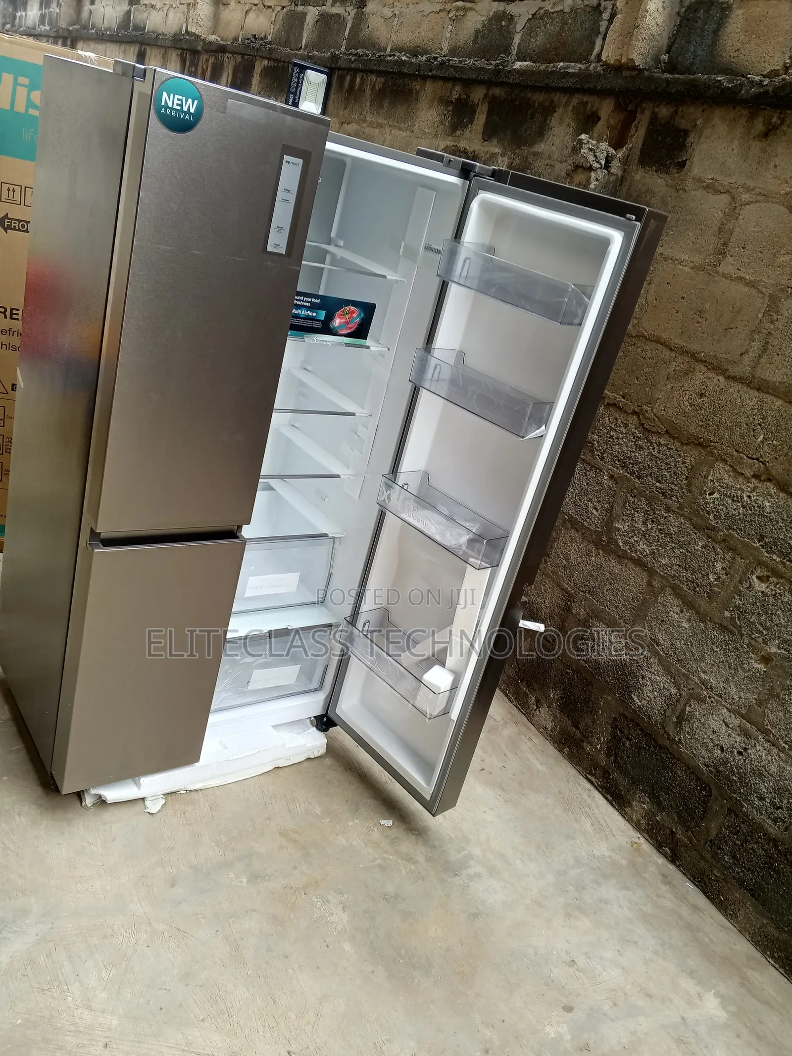 Smart Cooling Hisense 634 Litre Side by Side Refrigerator
