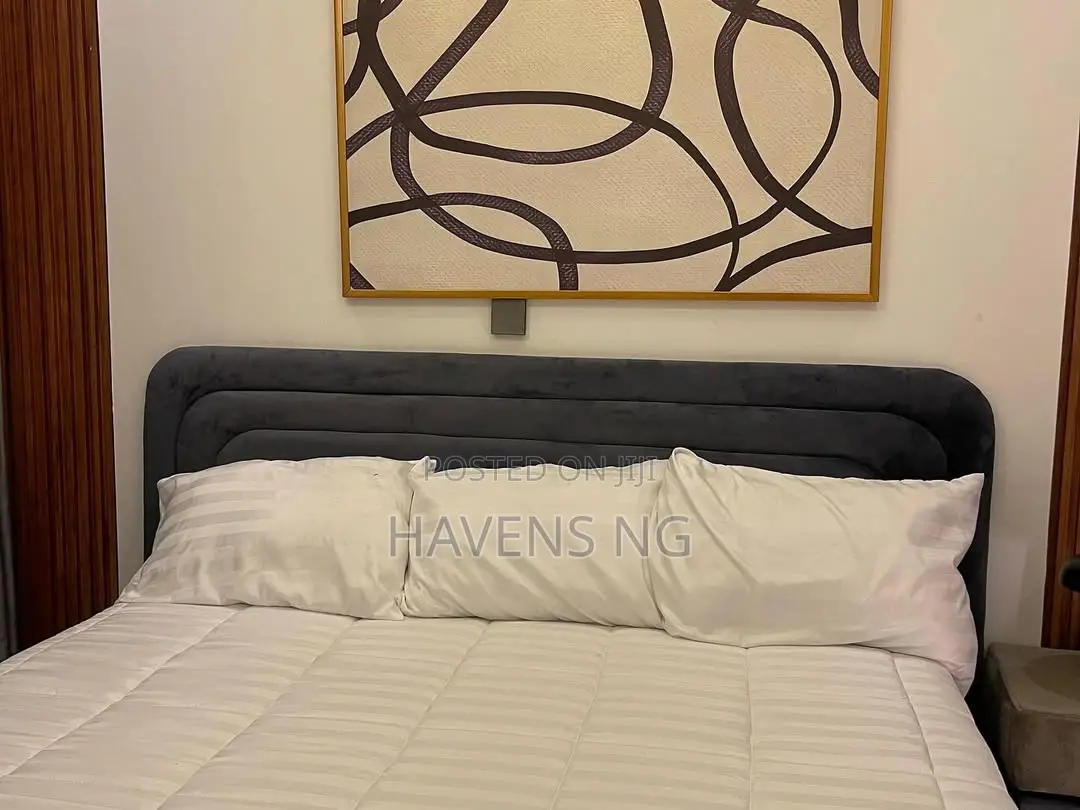 Fully Serviced 1-Bedroom Apartments