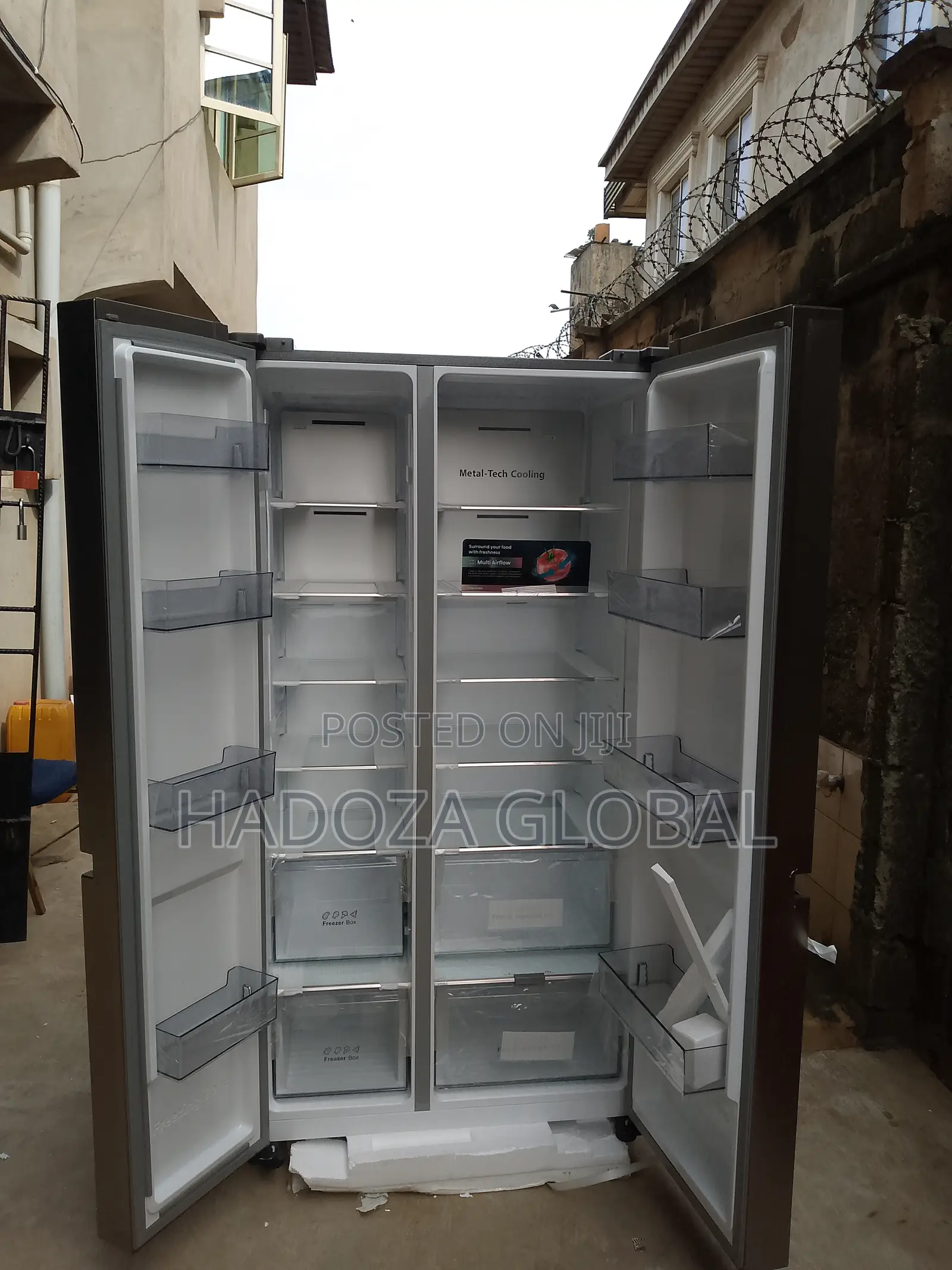 Hisense Refrigerator 634 Litres Side-by-side