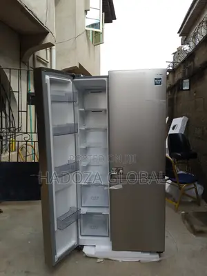 Rs-87ws 634l Hisense Refrigerator With Dual Doors