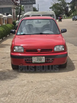 Nissan Micra 2005 Red