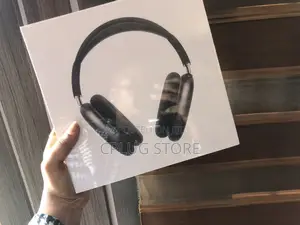 Apple Airpods Max(Second Generation) 2025 Edition (Sealed!!)