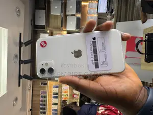 Apple iPhone 11 64 GB White