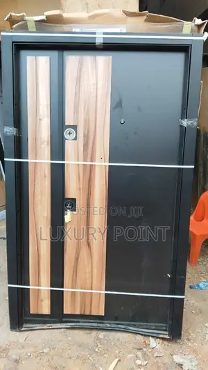 7ft Luxury Door ☎