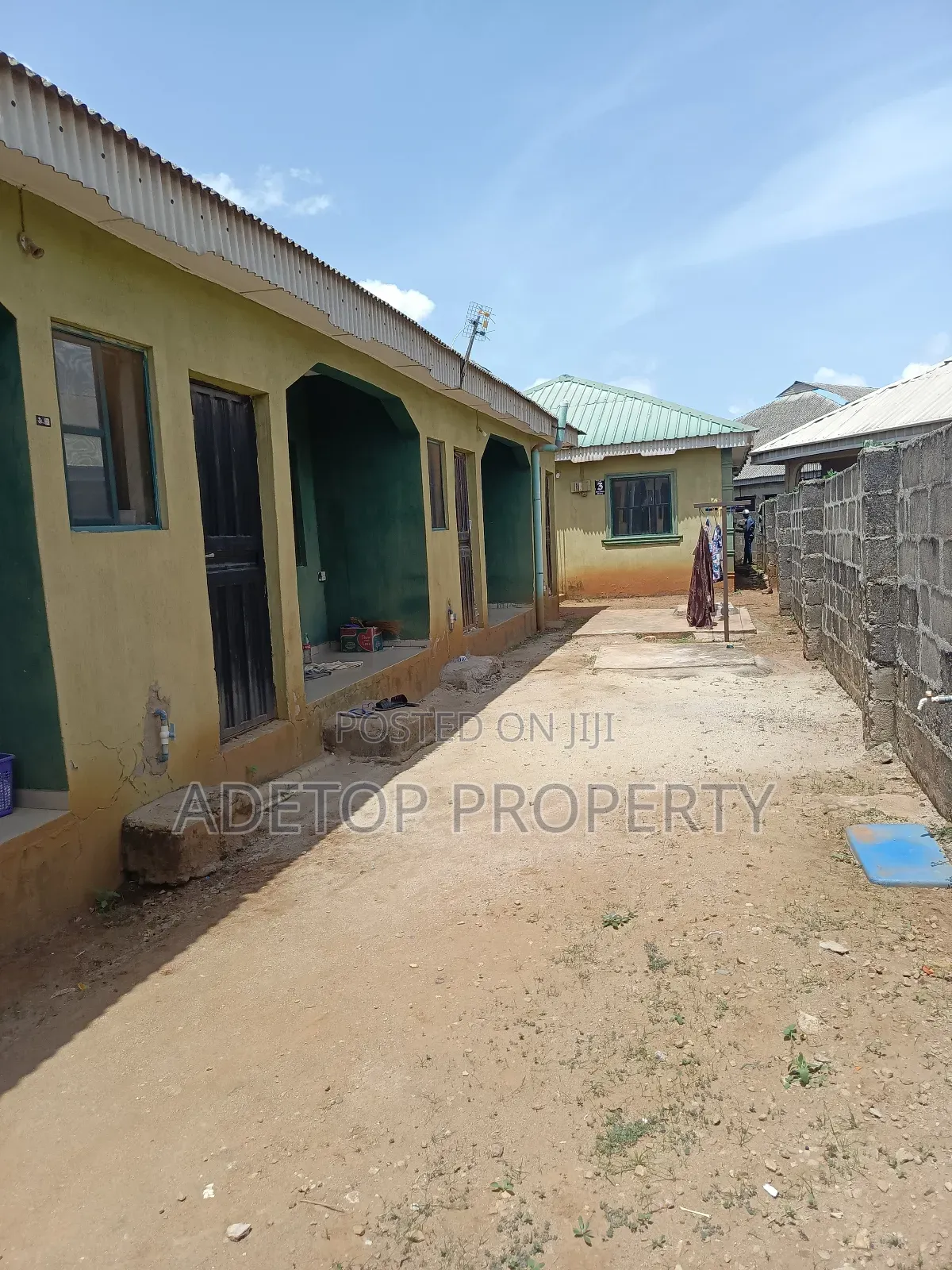 Furnished 1bdrm Block of Flats in Molosho Estate, Gberigbe for sale