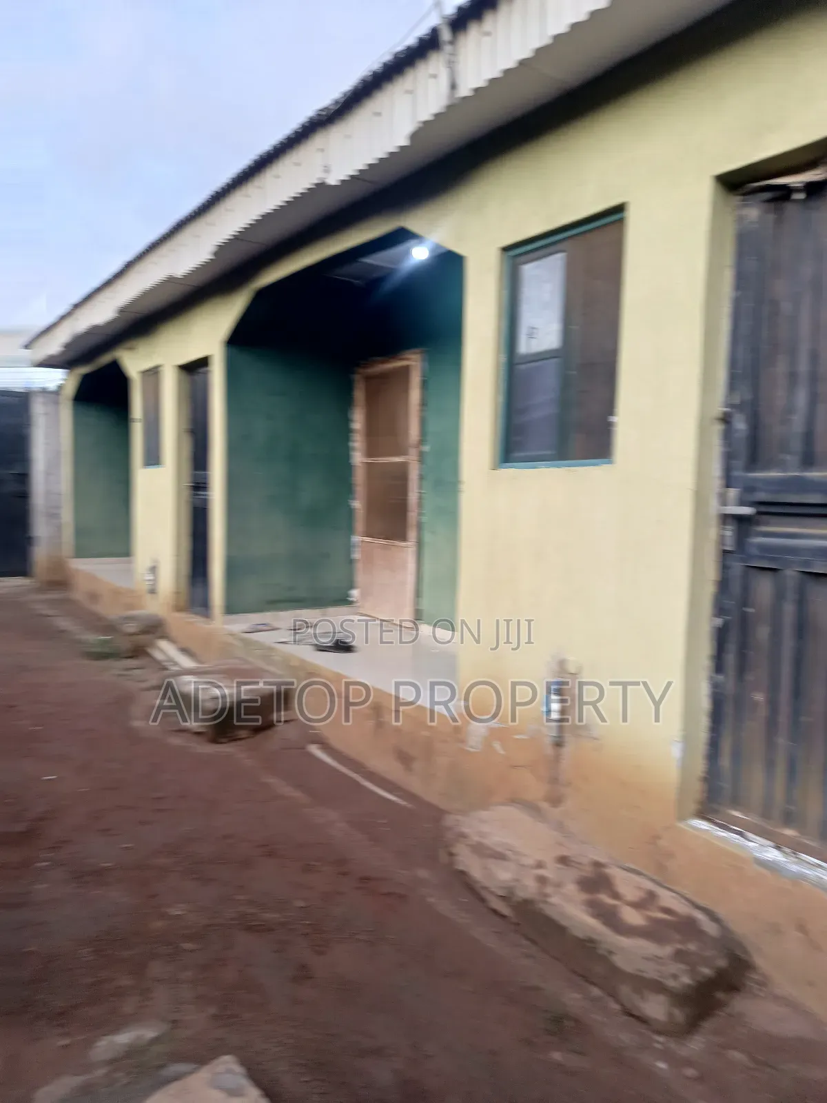 Furnished 1bdrm Block of Flats in Molosho Estate, Gberigbe for sale
