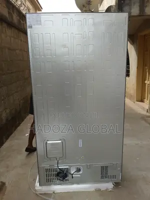 Large Capacity Hisense Refrigerator