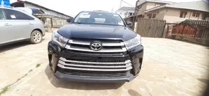Photo - Toyota Highlander 2015 Black