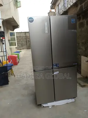 Hisense Rs-87ws Refrigerator - 634 L Capacity
