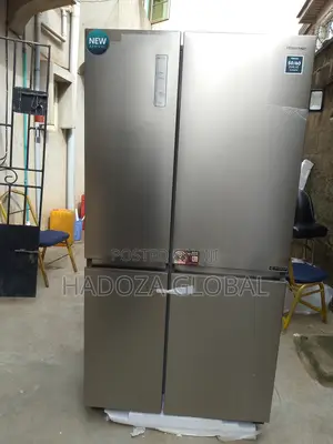 Hisense Twin Compartment Refrigerator - Rs-87ws - 643 L