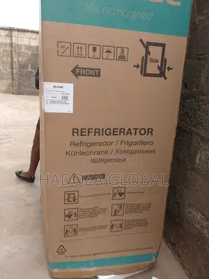 Large Capacity Hisense Refrigerator - Side By Side Doors