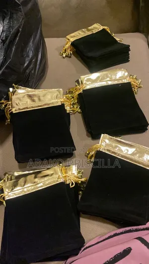 Velvet Pouch