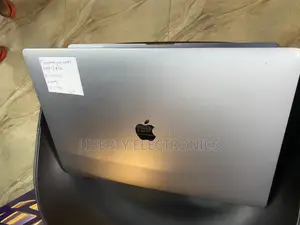 Laptop Apple MacBook Pro 2019 64GB Intel Core I9 SSD 1T