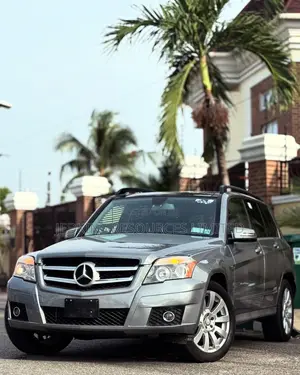 Mercedes-Benz GLK-Class 350 4MATIC 2011 Gray