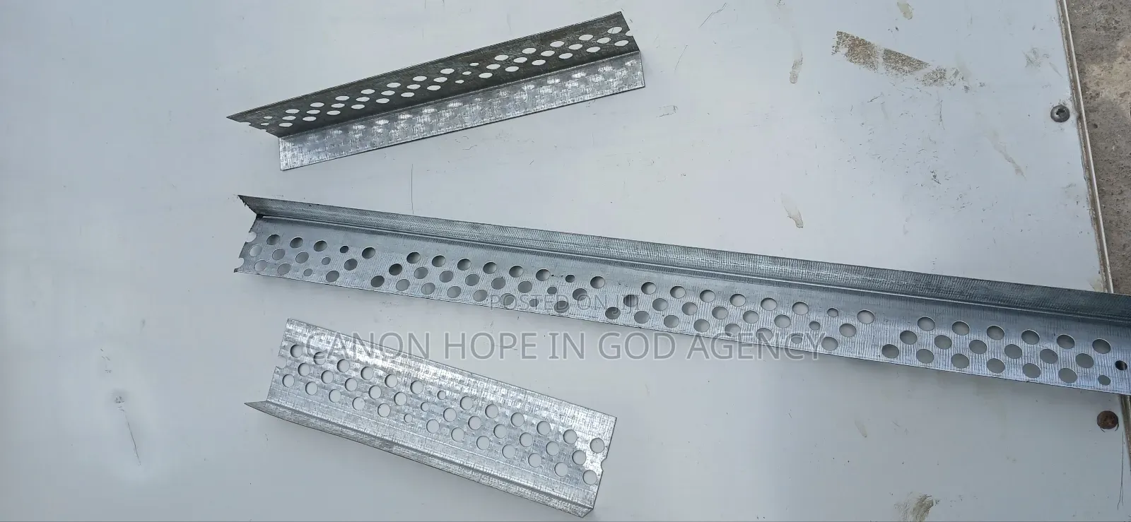 L Trimmer for Gypsum Board Installation