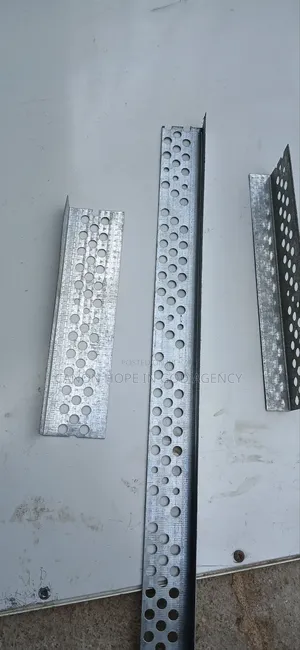 L Trimmer for Gypsum Board Installation