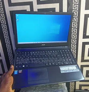 Laptop Acer Aspire E1-572G 8GB Intel Core i5 HDD 1T