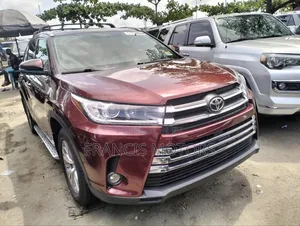Toyota Highlander 2015 Red