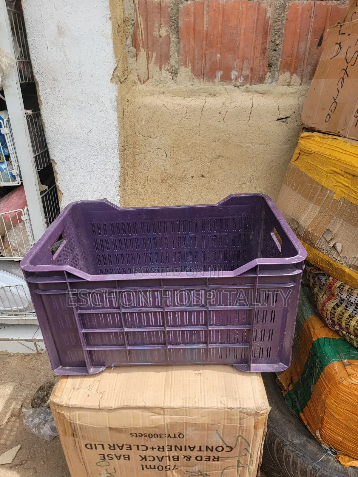 Stackable Vegetables and Fruit Crates