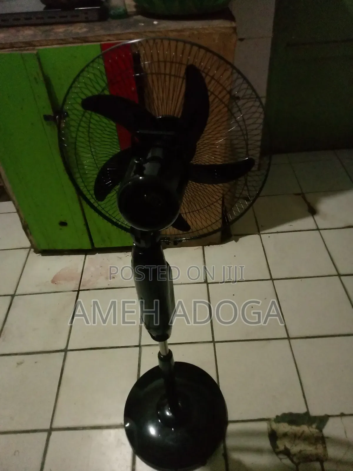 16 Inches Rechargeable Fan With Solar Panel
