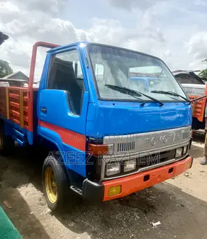 Toyota Dyna 150 Old Model Registered