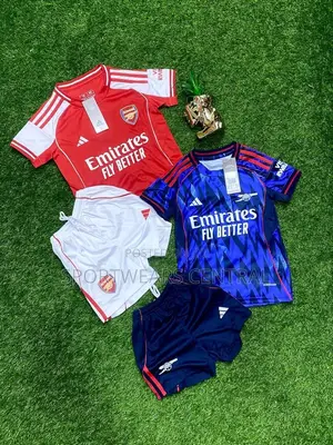 Photo - Arsenal 2025/2026 Children Jersey