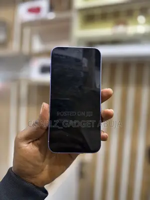 Apple iPhone 12 64 GB