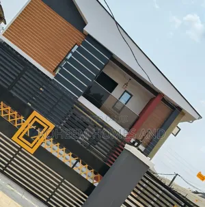 2bdrm Block of Flats in Secured Area, Ikotun / Ikotun/Igando for sale