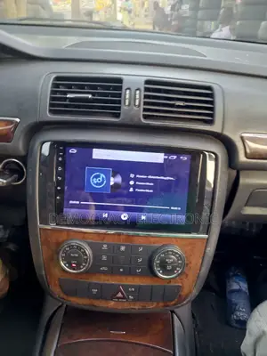 R350/R300/R320/R280 Mercedes Benz Android Screen (2005/2017)